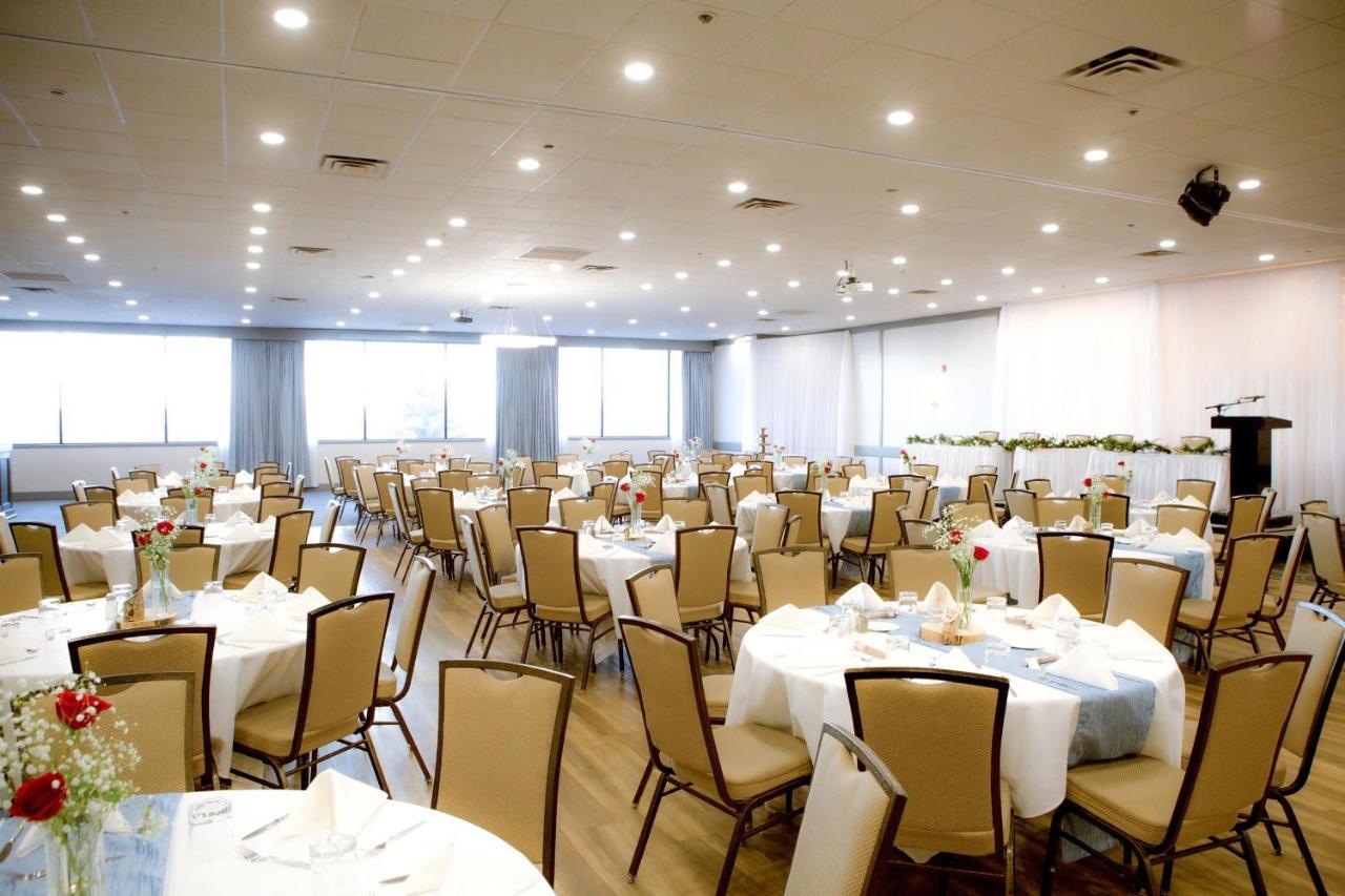 Sandman Signature Lethbridge Lodge Екстер'єр фото
