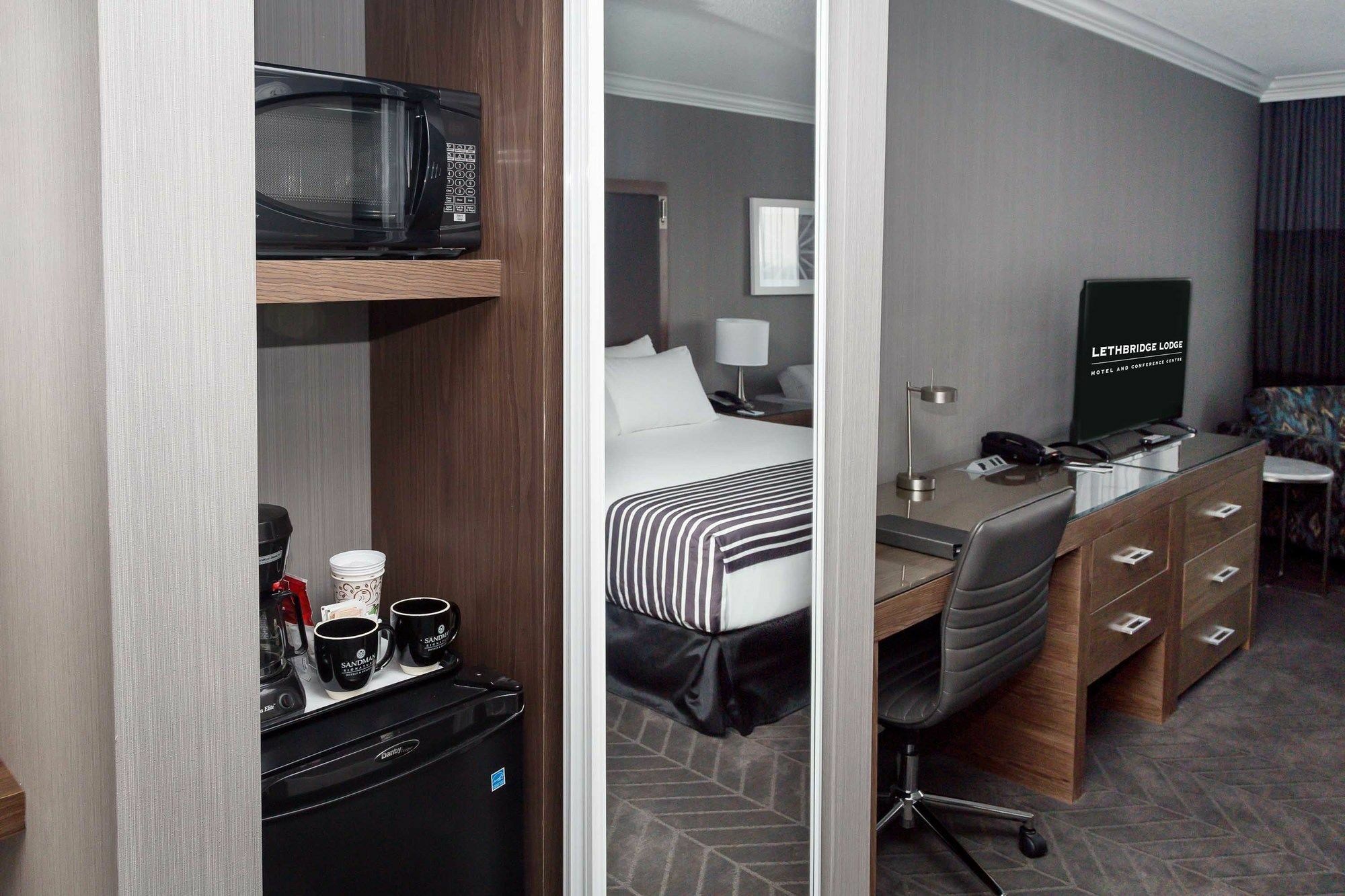 Sandman Signature Lethbridge Lodge Екстер'єр фото