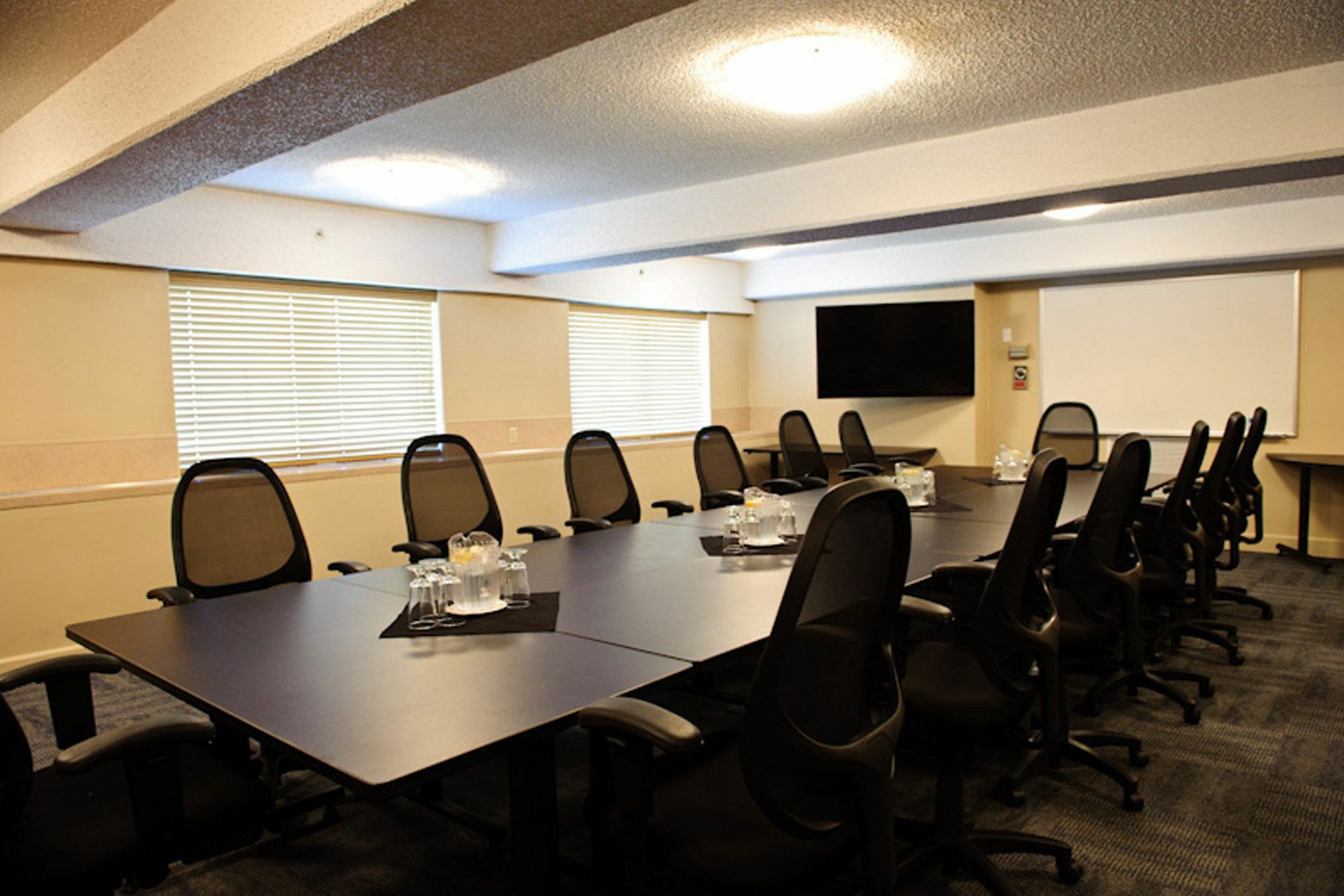 Sandman Signature Lethbridge Lodge Екстер'єр фото